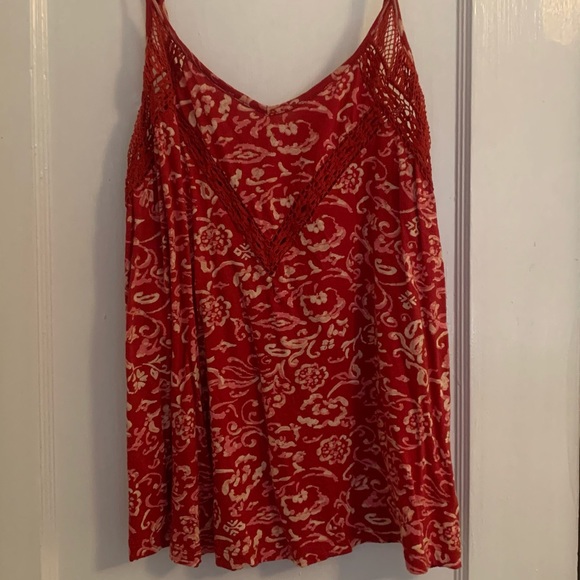 Urban Outfitters Red Floral Tank - Picture 7 of 7